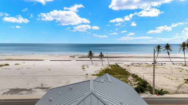 Sun-loungers, beach towels