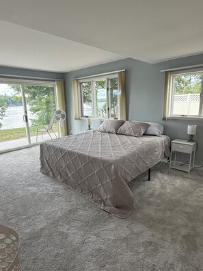 3 bedrooms, free WiFi, bed sheets
