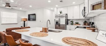 Annapolis Town Center Cottage