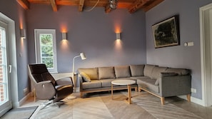 Fernseher, Kamin