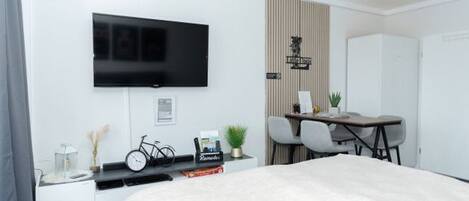 1 habitación, wifi y ropa de cama