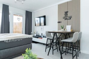 1 Schlafzimmer, WLAN, Bettwäsche