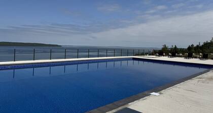 Cozy modern cottage overlooking the North Channel on Manitoulin Island.