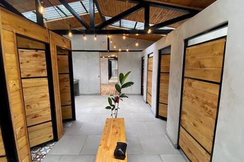 Shower, eco-friendly toiletries, towels, soap