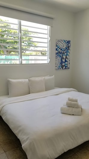 4 chambres, fer et planche à repasser, lit parapluie, Wi-Fi gratuit