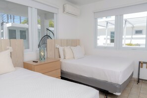 7 bedrooms, desk, iron/ironing board, free WiFi