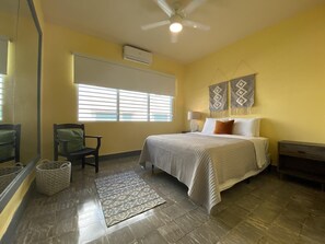 3 dormitorios, tabla de planchar con plancha, wifi gratis y ropa de cama