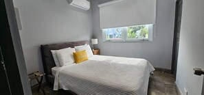 3 bedrooms, iron/ironing board, travel crib, free WiFi