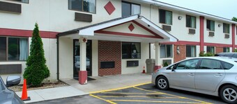 Gardner Inn