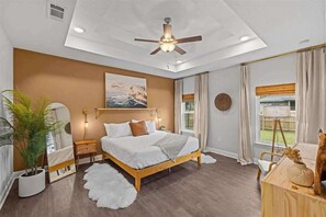 4 dormitorios, tabla de planchar con plancha, wifi y ropa de cama