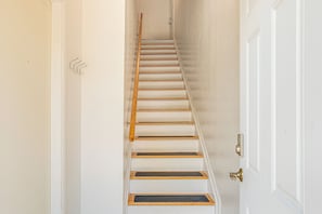 Interior - 1 Mi to Tennyson St Shops & Eats: Laid-Back Apt (Denver)