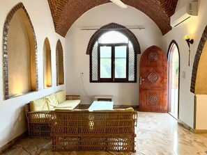 Télévision à écran plat