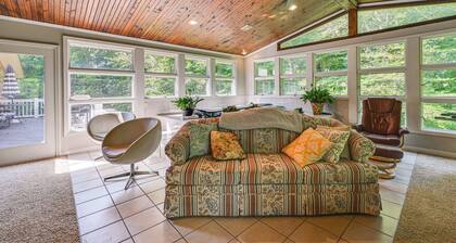 Golf Course Views & Games Galore - Vine Grove Gem!