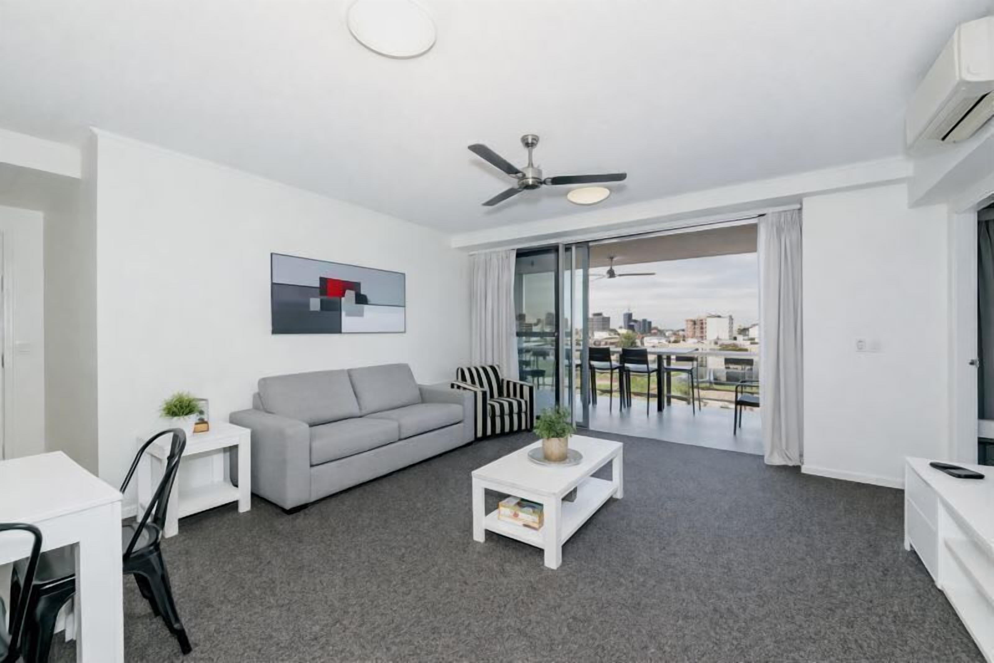 Télévision, espaces bureaux