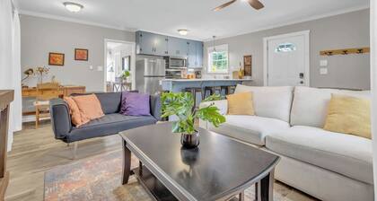 Cozy Spot - Perfect for Long Stays - Walk Downtown