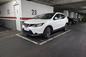 Uklassifisert bilde, 3 av 30, knapp