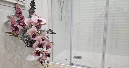 1A111 Apartamento moderno de 3 dormitorios.
