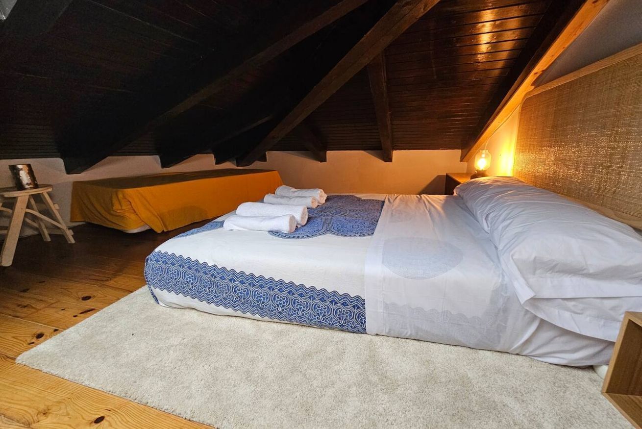 1 chambre, fer et planche à repasser, Wi-Fi gratuit, draps fournis