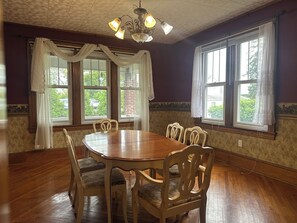 Dining - 4 Bedroom Beautiful Home Steps Away from Geisinger (Danville)