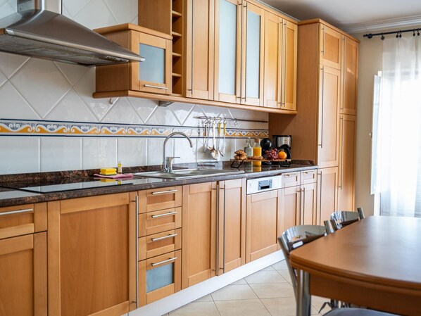 Fridge, microwave, oven, dishwasher