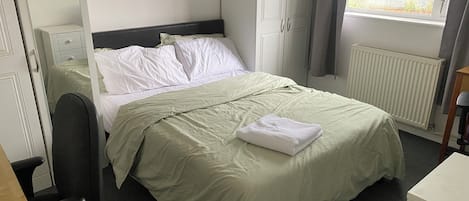 Deluxe House, 1 Double Bed, Garden View