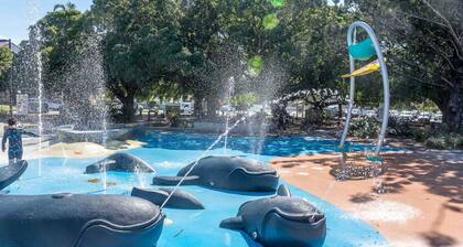 Relaxed Bayside Living Sleeps 4