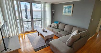Relaxed Bayside Living Sleeps 4