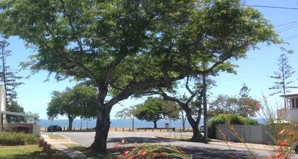 Bayside Lifestyle Getaway Sleeps 4