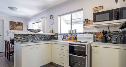 Bayside Lifestyle Getaway Sleeps 4