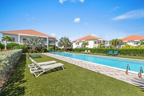Pool - Casa Felicidad at Blije Rust | Tropical Escape (Sint Michiel)