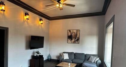 Modern Downtown Retreat