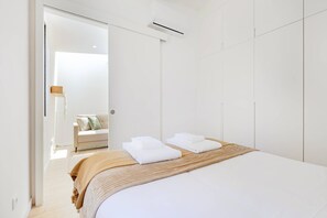 1 quarto, ferros/tábuas de passar roupa, acesso à internet