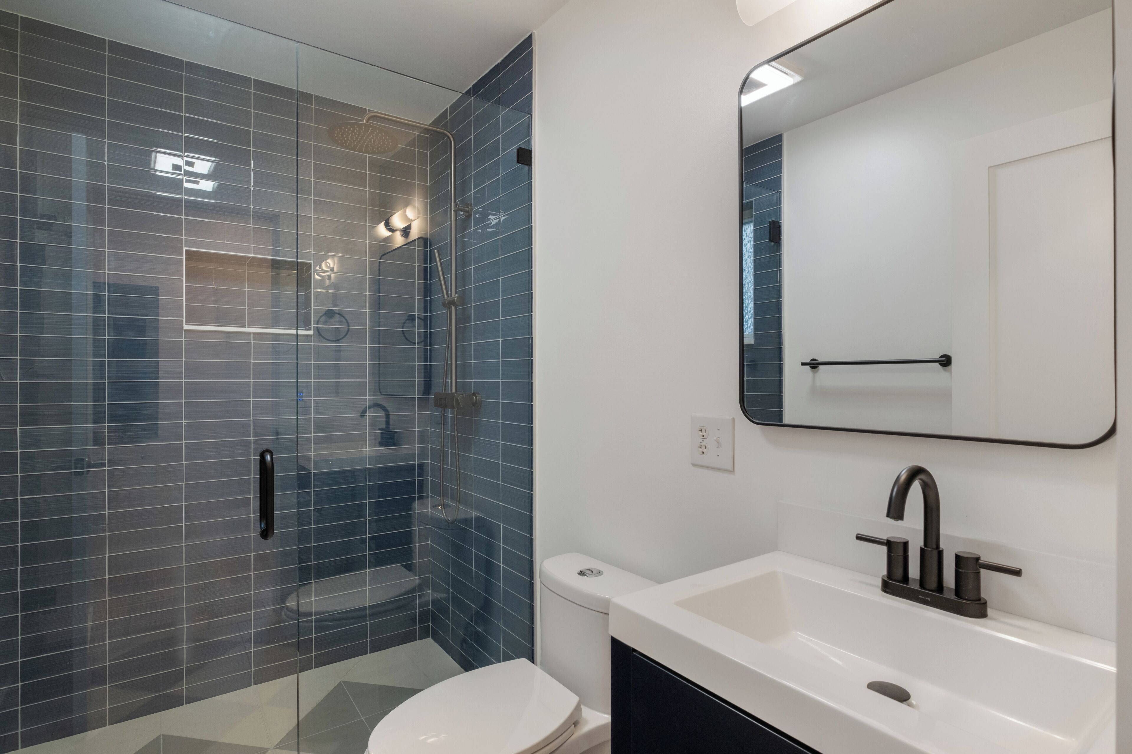 Shower, towels, soap, toilet paper