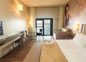 In-room safe, desk, blackout curtains, free WiFi