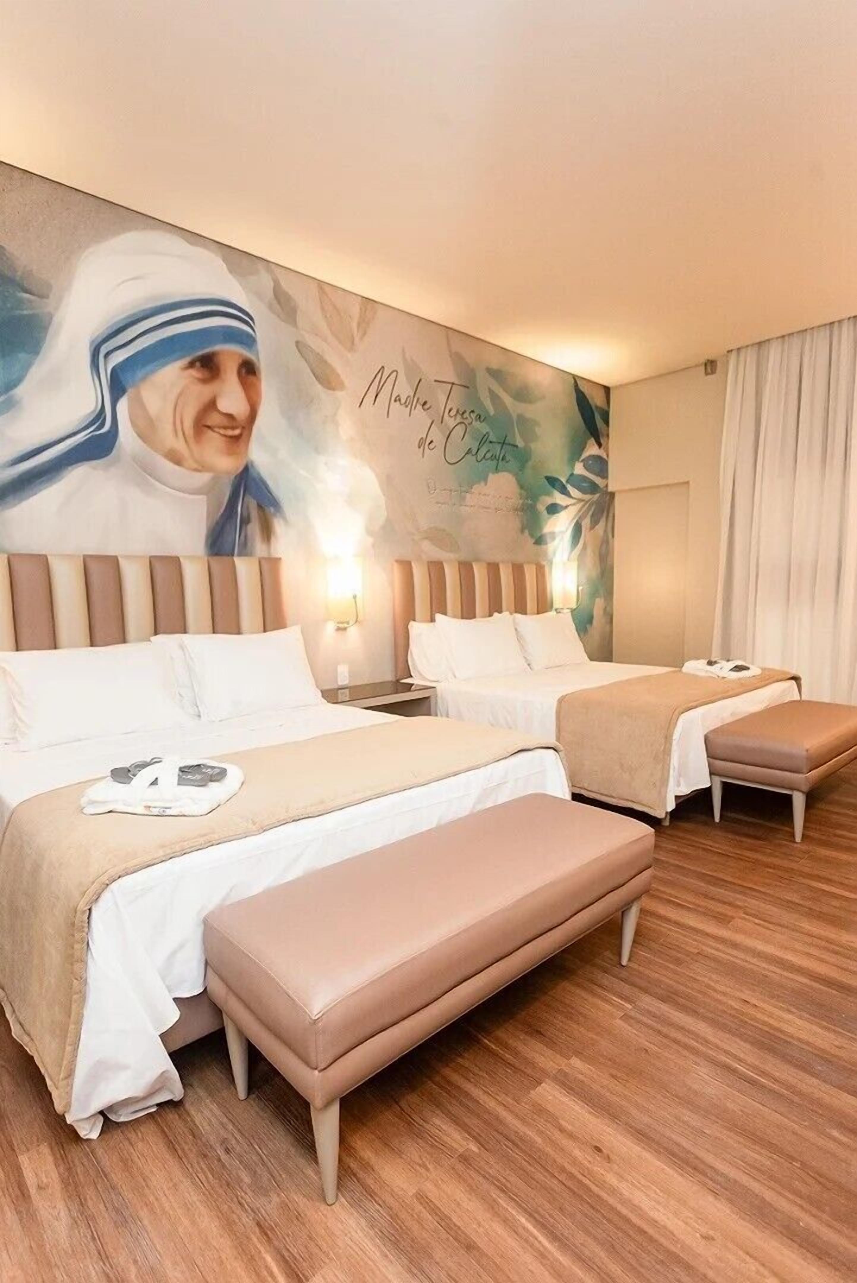 In-room safe, desk, blackout drapes, free WiFi