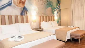 Cofres nos quartos, escrivaninha, cortinas blackout, Wi-Fi de cortesia