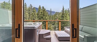 Luxury Mountain Villa | Private Hot Tub