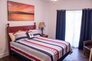 1 室のベッドルーム、アイロン / アイロン台、WiFi (無料)、ベッドシーツ