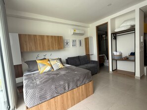 1 camera, ferro/asse da stiro, Wi-Fi, lenzuola