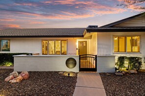 4 bedrooms