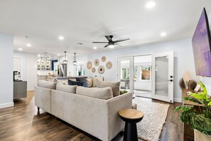 House | 4 bedrooms - Desert Oasis Retreat Pool Spa Gameroom (Scottsdale)