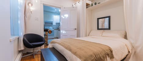 2 bedrooms, iron/ironing board, WiFi, bed sheets