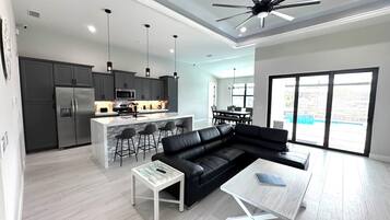 Smart-tv, stereoanlæg