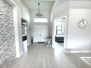 4 bedrooms, iron/ironing board, free WiFi, bed sheets