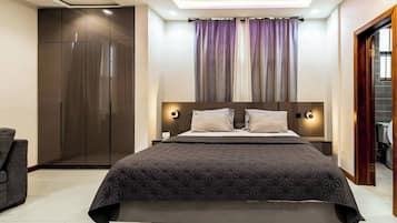 1 bedroom, iron/ironing board, WiFi, bed sheets