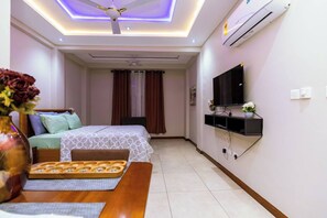 1 bedroom, iron/ironing board, WiFi, bed sheets