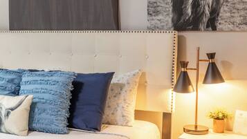 3 bedrooms, desk, iron/ironing board, free WiFi