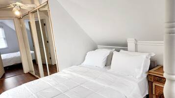 3 slaapkamers, een strijkplank/strijkijzer, wifi, beddengoed