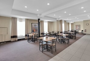 Desayuno continental incluido todos los días