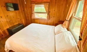 8 chambres, draps fournis